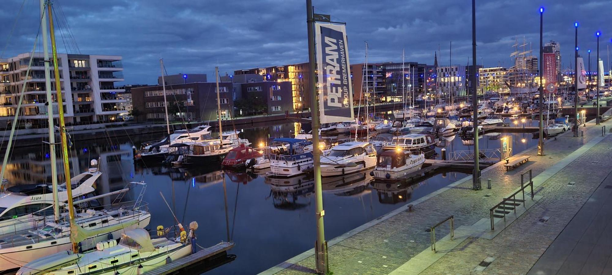 Ferienwohnung Neuer Hafen Marina Bremerhaven Bagian luar foto