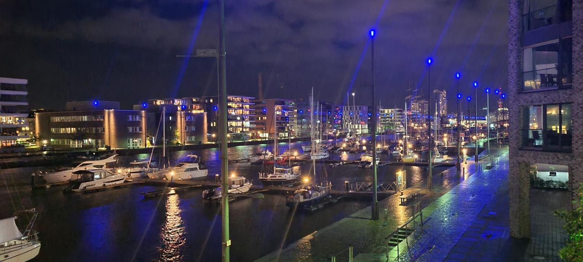 Ferienwohnung Neuer Hafen Marina Bremerhaven Bagian luar foto